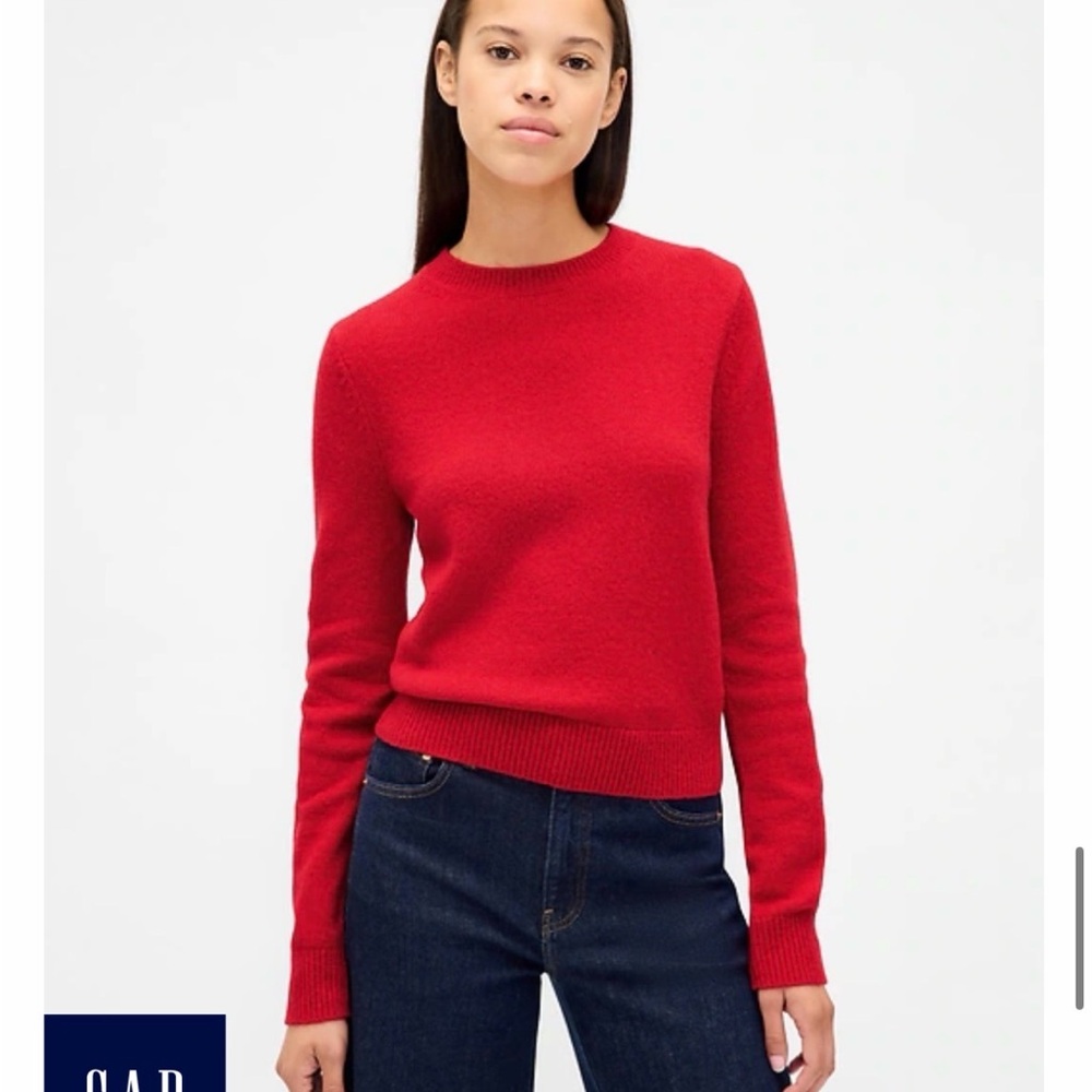 GAP CashSoft Crewneck Sweater